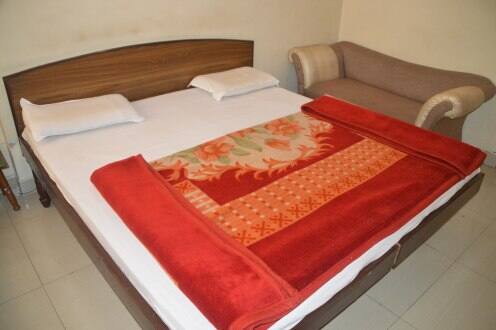 Hotel Himgiri, Jammu 3